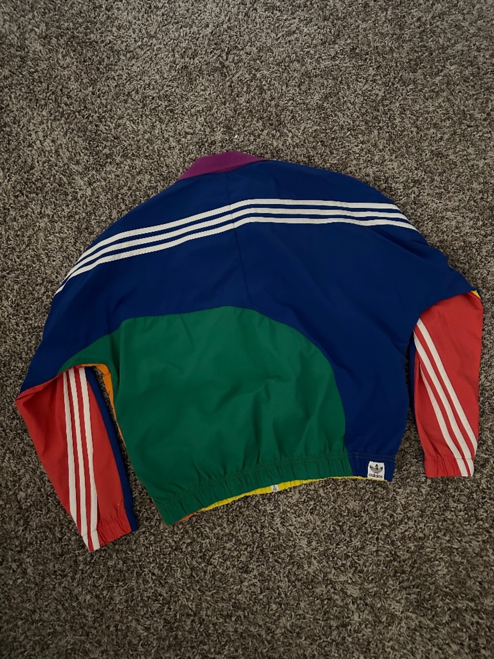 Adidas LIMITED EDITION Pride Rainbow Windbreaker Jacket Sz M - Picture 7 of 9